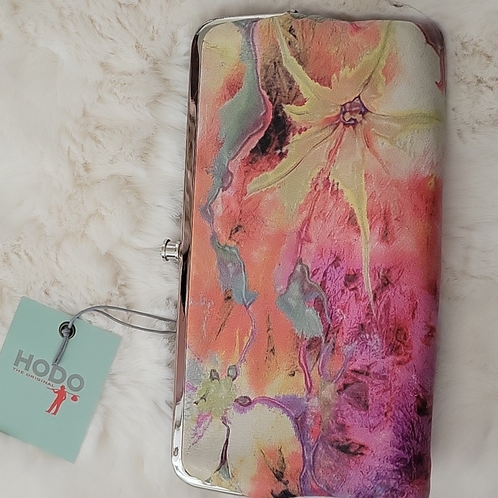 NWOT HOBO Leather Floral Wallet